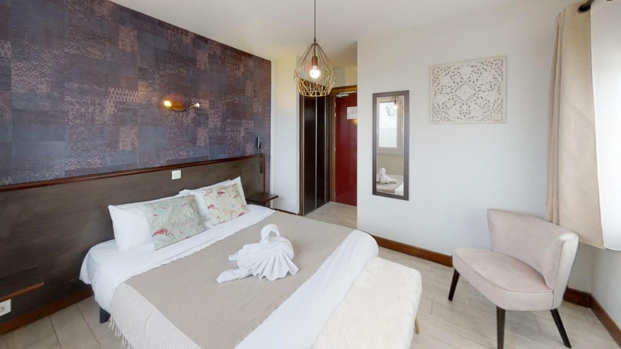 Logis Le Bellevue 2*